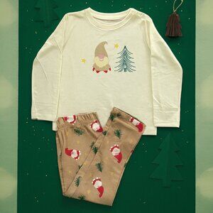 NWT Gnome Dreams Pajama Set – Cozy Holiday Comfort for Little Sleepyheads 2T